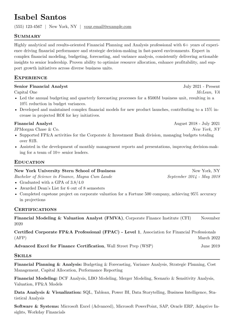 Financial Planning and Analysis Resume Example CV template preview