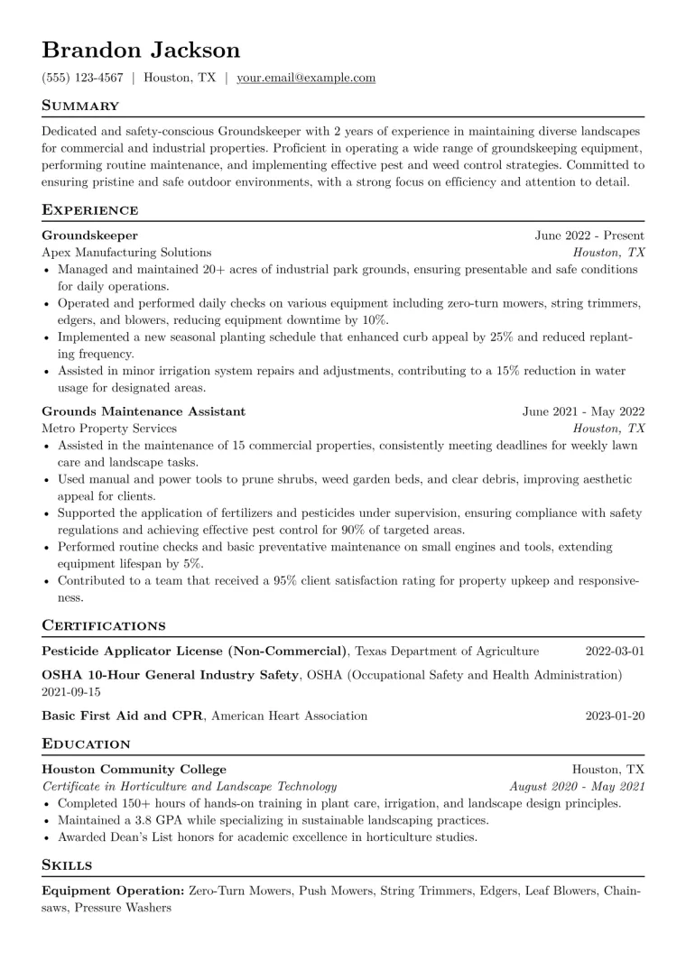 Groundskeeper Resume Example CV template preview