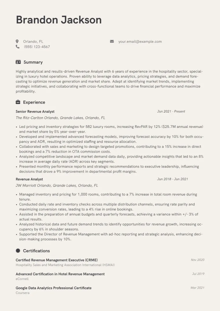 Revenue Analyst Hotel Resume Example CV template preview
