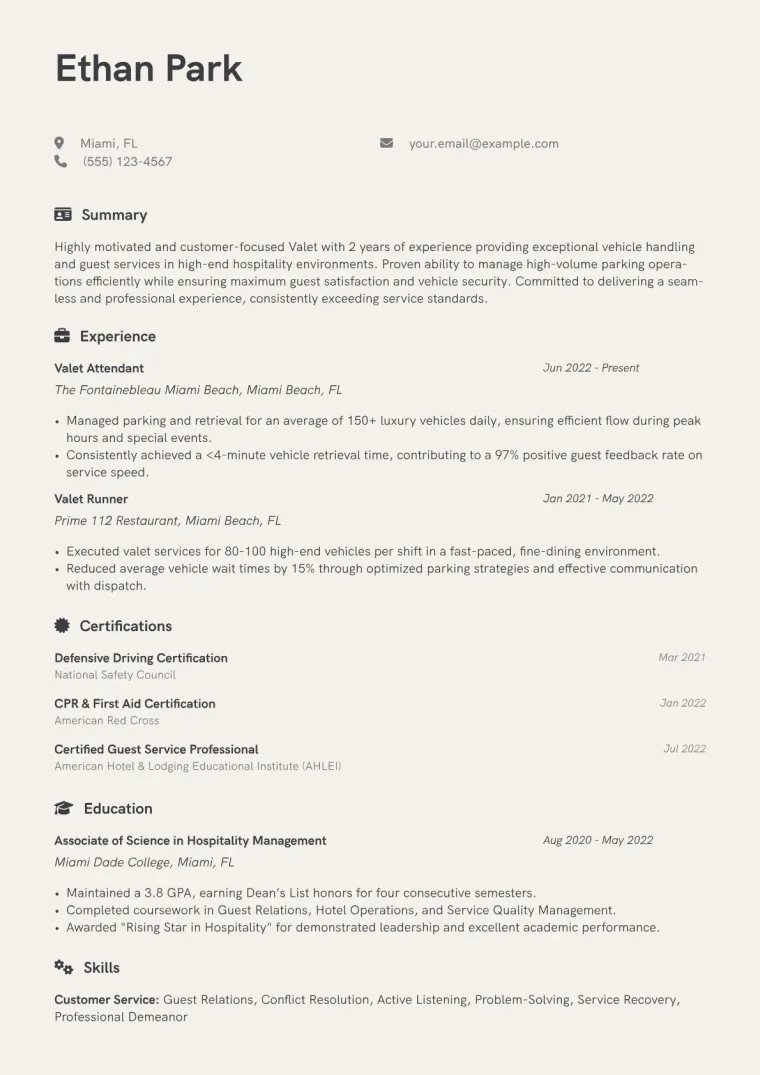 Valet Resume Example CV template preview